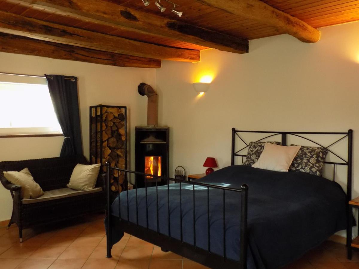 Domaine De La Mance - Maisonnette Avec Cheminee Vitrey-sur-Mance Esterno foto